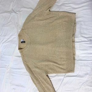 Tan H&M women’s sweater